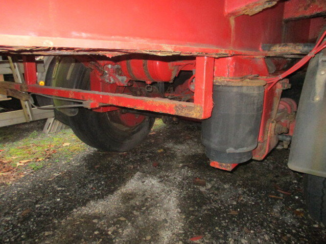 S 24-10-C-4-3 Schroeder S 24-10-C-4-3 - Semiremorcă platformă: Foto 2 S 24-10-C-4-3 Schroeder S 24-10-C-4-3 - Semiremorcă platformă: Foto 2