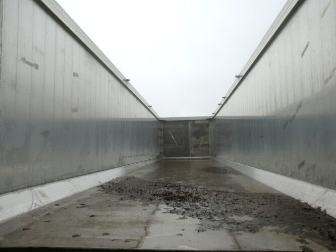 SKA 27-11m F-A-G SKA 27-11m, ca. 53m³ Alu-Kippmulde - Semiremorcă basculantă: Foto 4 SKA 27-11m F-A-G SKA 27-11m, ca. 53m³ Alu-Kippmulde - Semiremorcă basculantă: Foto 4