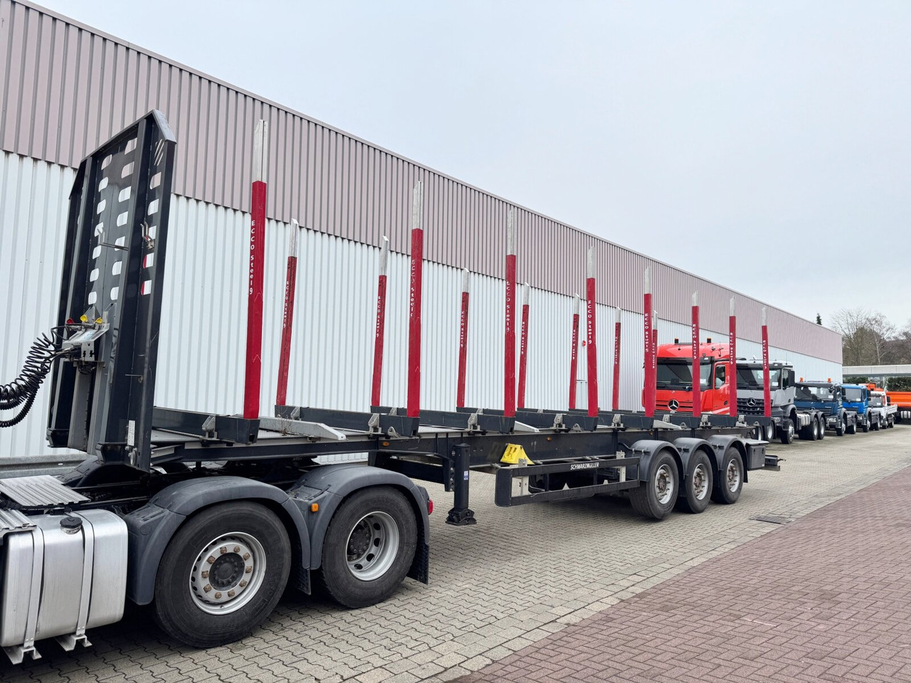 Schwarzmüller 3-Achs Holzauflieger 3-Achs Holzauflieger, Liftachse, MEHRFACH VORHANDEN! - Semiremorcă transport busteni: Foto 4 Schwarzmüller 3-Achs Holzauflieger 3-Achs Holzauflieger, Liftachse, MEHRFACH VORHANDEN! - Semiremorcă transport busteni: Foto 4