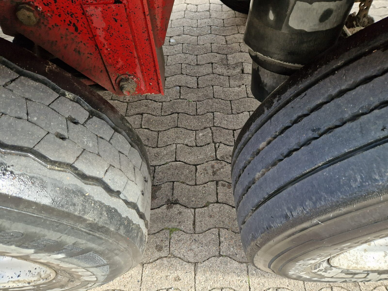 Meierling MSK 24 MSK 24 Voll-Alu Iso-Kastenmulde, ca. 25m³, 2x vorhanden - Semiremorcă: Foto 2 Meierling MSK 24 MSK 24 Voll-Alu Iso-Kastenmulde, ca. 25m³, 2x vorhanden - Semiremorcă: Foto 2