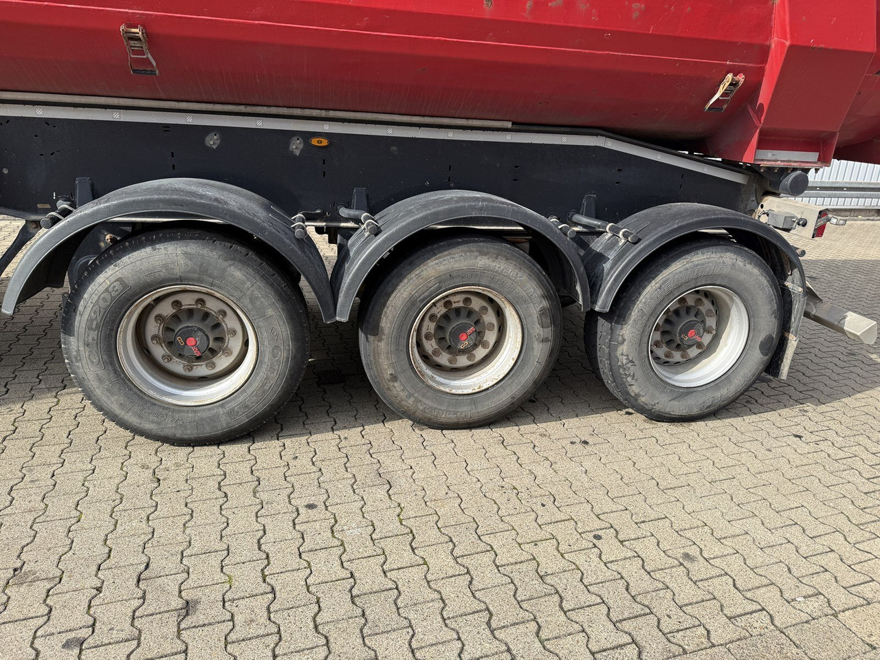 Schwarzmüller K-Serie Kippauflieger, Hardoxmulde ca. 24/26m³, Liftachse K-Serie Kippauflieger, Hardoxmulde ca. 24/26m³, Liftachse - Semiremorcă: Foto 2 Schwarzmüller K-Serie Kippauflieger, Hardoxmulde ca. 24/26m³, Liftachse K-Serie Kippauflieger, Hardoxmulde ca. 24/26m³, Liftachse - Semiremorcă: Foto 2