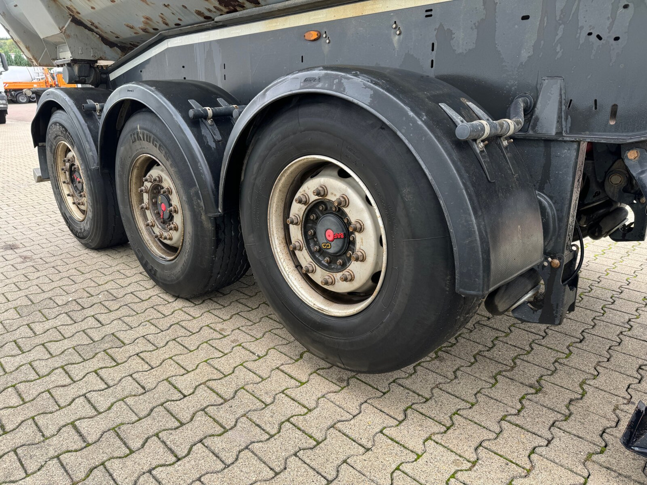 Schwarzmüller K-Serie Kippauflieger K-Serie Kippauflieger, Stahlmulde ca. 27m³, Liftachse - Semiremorcă: Foto 5 Schwarzmüller K-Serie Kippauflieger K-Serie Kippauflieger, Stahlmulde ca. 27m³, Liftachse - Semiremorcă: Foto 5