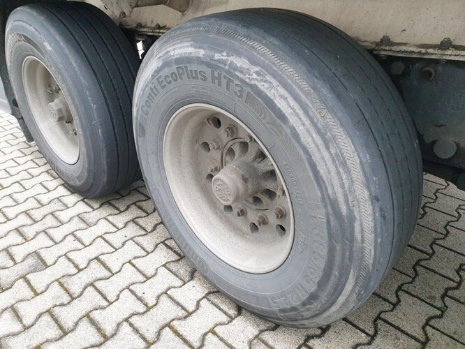 Spitzer SF 2455/4 UN PM SF 2455/4 UN PM Siloaufliger ca. 55m³ - Semiremorcă siloz: Foto 5 Spitzer SF 2455/4 UN PM SF 2455/4 UN PM Siloaufliger ca. 55m³ - Semiremorcă siloz: Foto 5