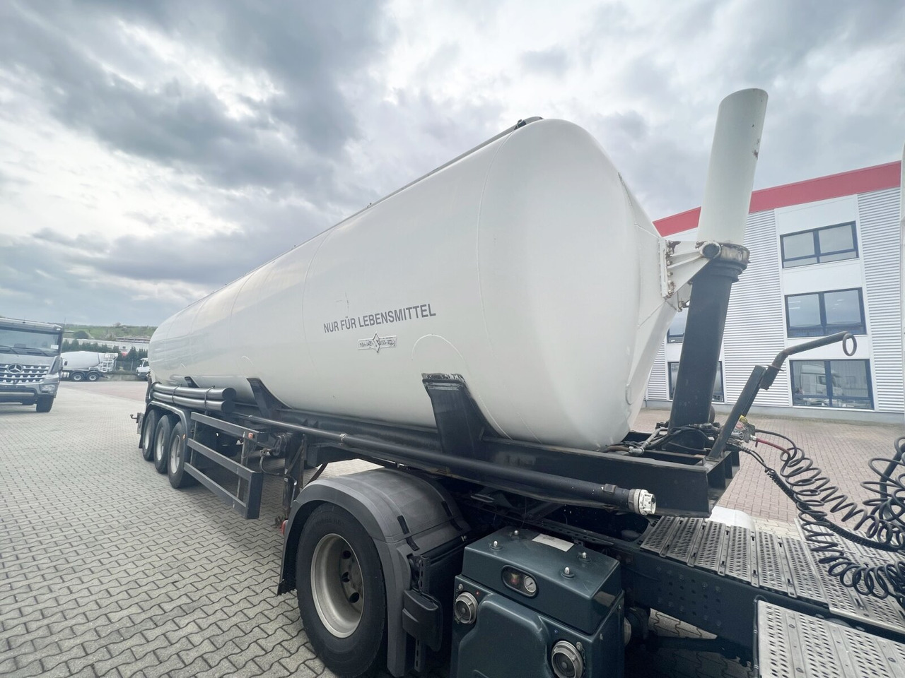 Spitzer SK 2453 ZIC SK 2453 ZIC, Kippsilo ca. 53m³ în leasing Spitzer SK 2453 ZIC SK 2453 ZIC, Kippsilo ca. 53m³: Foto 12