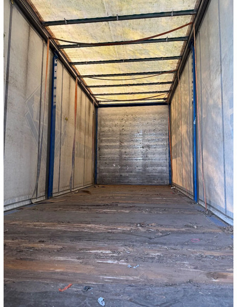 MAN TGX 26.500 STANDKLIMA + 6X2 + EURO 6 - Camion cu prelată: Foto 4 MAN TGX 26.500 STANDKLIMA + 6X2 + EURO 6 - Camion cu prelată: Foto 4