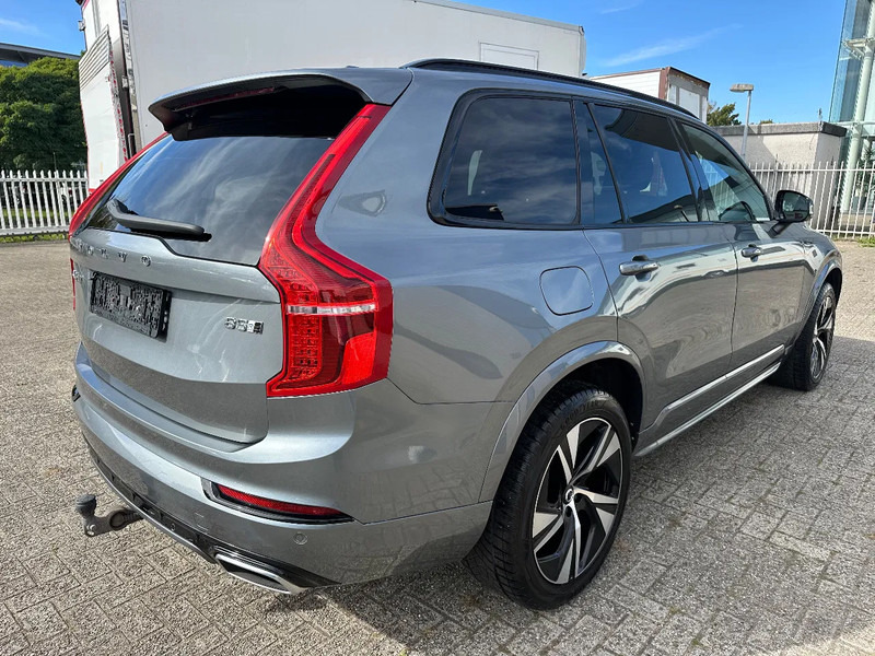 Volvo XC90 B5 AWD + R-DESIGN + FULL LEATHER + 360 CAMERA + NAVI + AHK + HARMAN KARDON - SUV: Foto 5 Volvo XC90 B5 AWD + R-DESIGN + FULL LEATHER + 360 CAMERA + NAVI + AHK + HARMAN KARDON - SUV: Foto 5