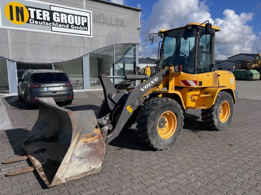 Volvo L 35 G - Încărcător frontal pe pneuri: Foto 2 Volvo L 35 G - Încărcător frontal pe pneuri: Foto 2
