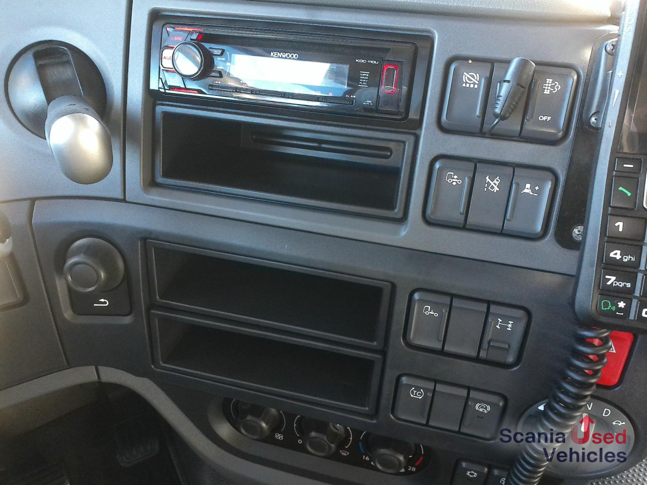 DAF XF 460 FT Low Liner - Cap tractor: Foto 2 DAF XF 460 FT Low Liner - Cap tractor: Foto 2