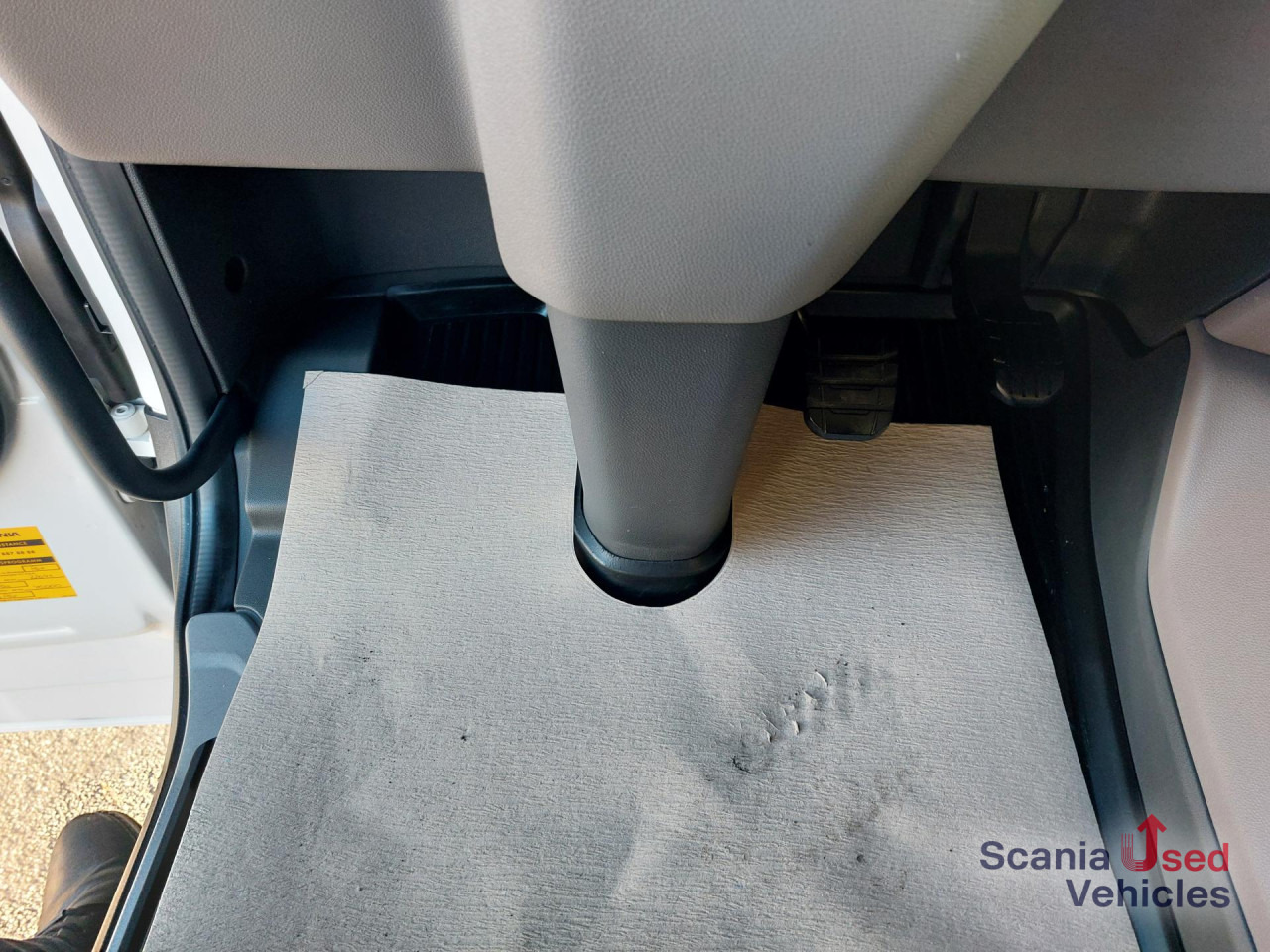 SCANIA R 460 A4x2EB - Cap tractor: Foto 2 SCANIA R 460 A4x2EB - Cap tractor: Foto 2