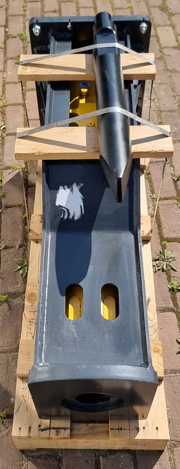 MUSTANG HM550 - Ciocan hidraulic pentru Excavator: Foto 5 MUSTANG HM550 - Ciocan hidraulic pentru Excavator: Foto 5