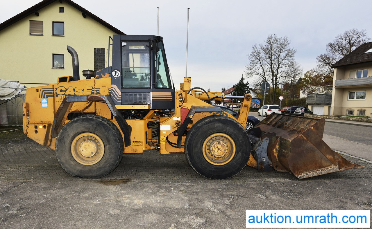 CASE 721 B - Încărcător frontal pe pneuri: Foto 3 CASE 721 B - Încărcător frontal pe pneuri: Foto 3