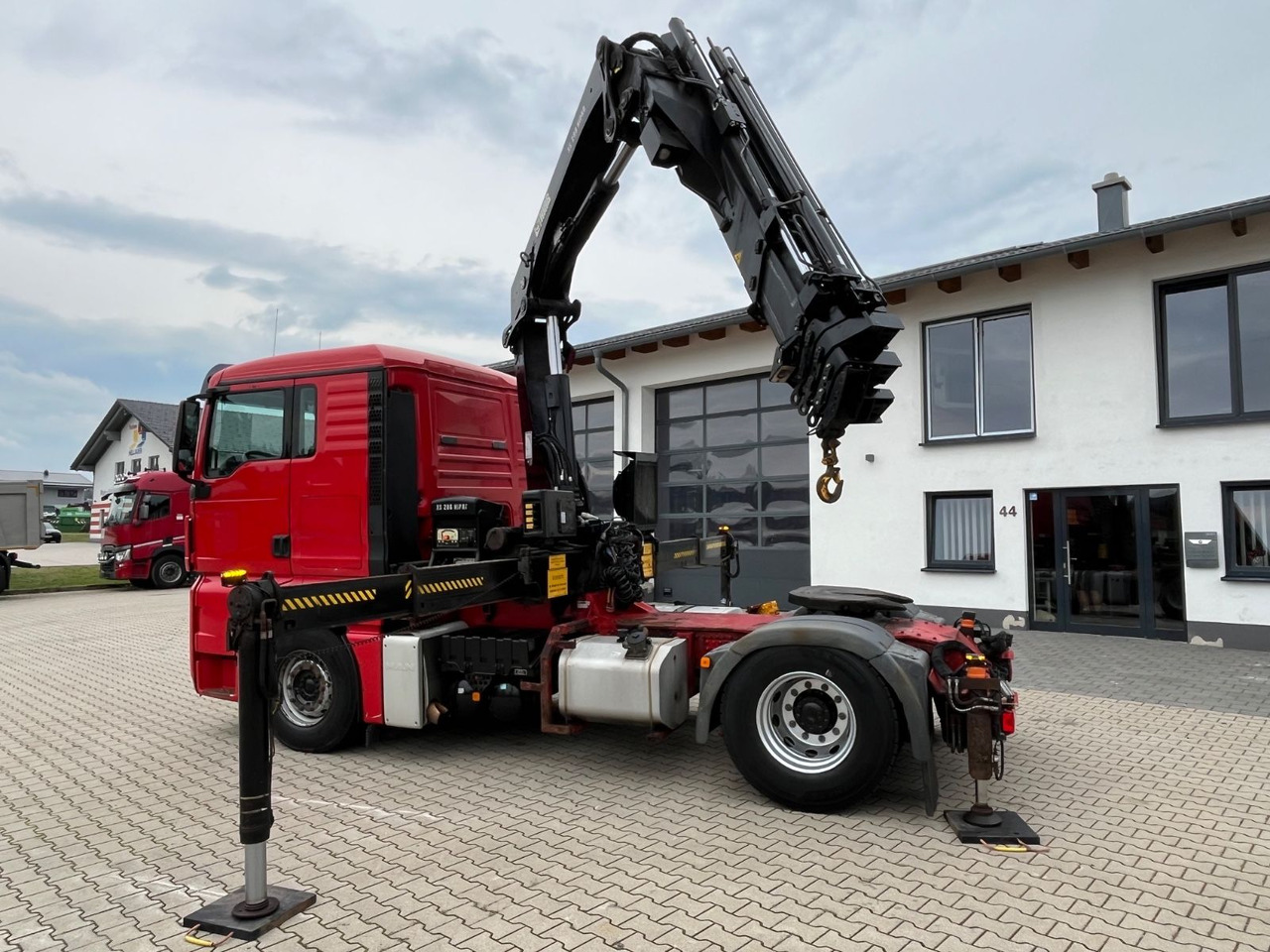 MAN TGX 18.400 mit Kran HIAB 288E P-5 HIPRO - Cap tractor: Foto 2 MAN TGX 18.400 mit Kran HIAB 288E P-5 HIPRO - Cap tractor: Foto 2