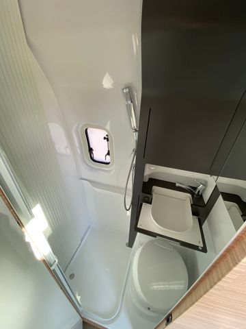 Camper van Hobby Maxia Van 680 DT: Foto 14 Camper van Hobby Maxia Van 680 DT: Foto 14