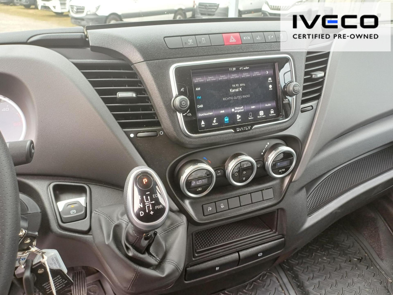 IVECO Daily 35S14NA8V CNG Euro6 Klima AHK ZV - Dubă: Foto 2 IVECO Daily 35S14NA8V CNG Euro6 Klima AHK ZV - Dubă: Foto 2