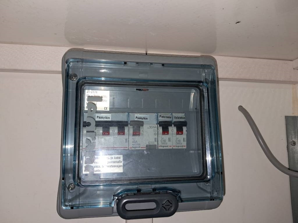 JJ-Trailer MV 3000FB Myyntivaunu - Remorca auto: Foto 5 JJ-Trailer MV 3000FB Myyntivaunu - Remorca auto: Foto 5