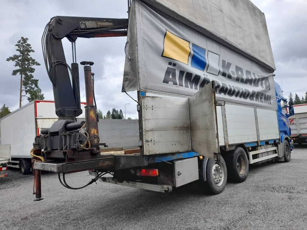 Scania R 560 - Camion cu macara: Foto 4 Scania R 560 - Camion cu macara: Foto 4