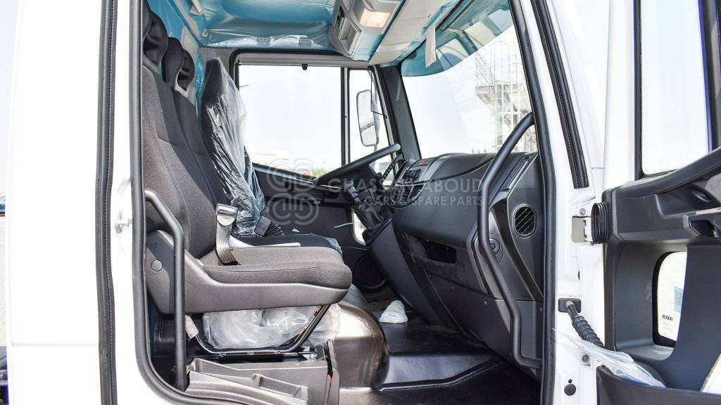 IVECO EUROCARGO Chassis 4×2, WB 6210 GVW 19 Ton Approx MY23 - Camion şasiu: Foto 4 IVECO EUROCARGO Chassis 4×2, WB 6210 GVW 19 Ton Approx MY23 - Camion şasiu: Foto 4