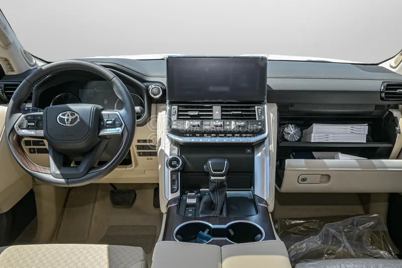 Toyota Land Cruiser 300 - SUV: Foto 5 Toyota Land Cruiser 300 - SUV: Foto 5