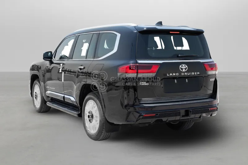 Toyota Land Cruiser 300 - SUV: Foto 5 Toyota Land Cruiser 300 - SUV: Foto 5