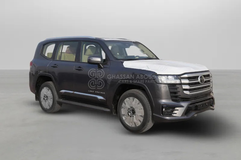 Toyota Land Cruiser 300 - SUV: Foto 1 Toyota Land Cruiser 300 - SUV: Foto 1