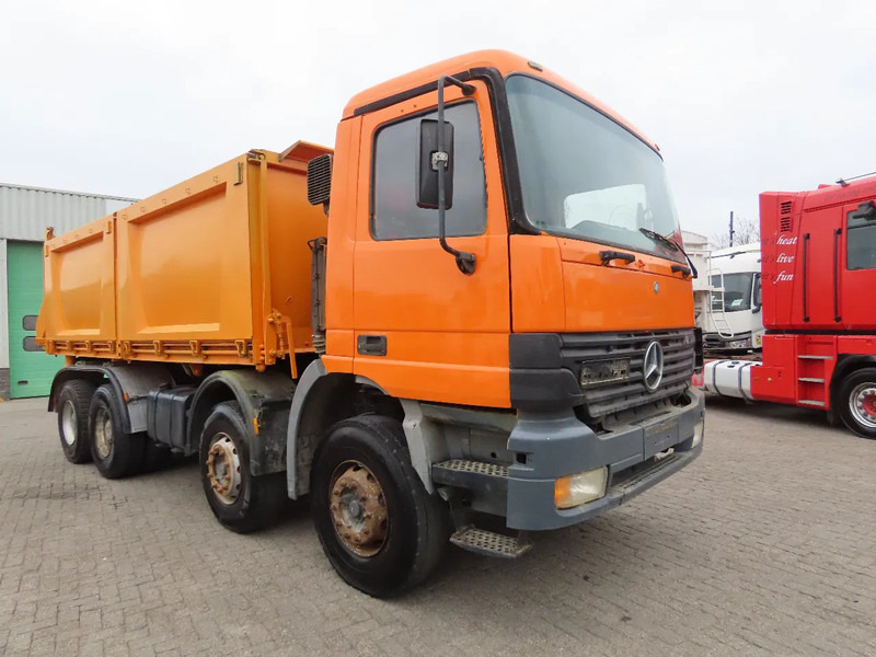 Mercedes-Benz Actros 3240 Manual, steel dumper! Great condition! - Camion basculantă: Foto 3 Mercedes-Benz Actros 3240 Manual, steel dumper! Great condition! - Camion basculantă: Foto 3
