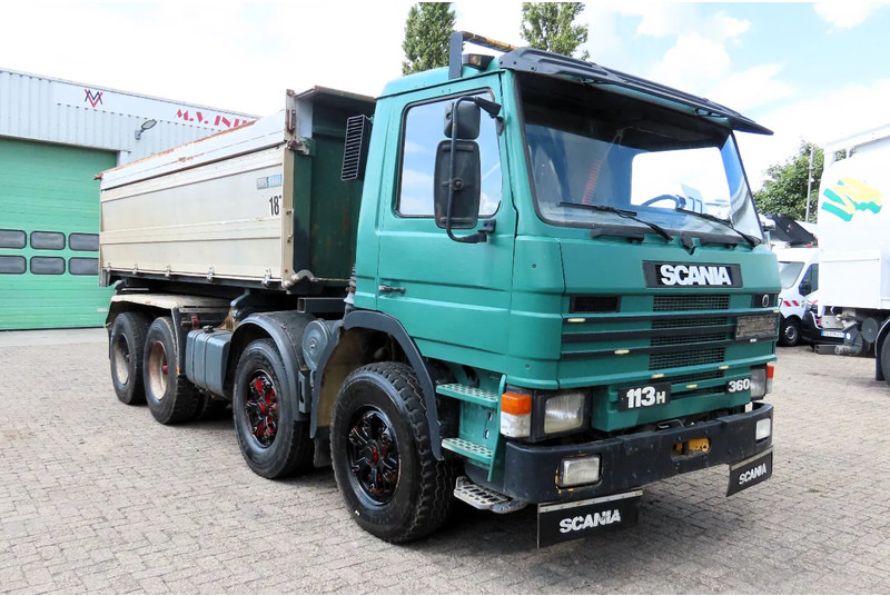 Scania P113-360 8x4 FULL SPRING! SUPER CONDITION! - Camion basculantă: Foto 2 Scania P113-360 8x4 FULL SPRING! SUPER CONDITION! - Camion basculantă: Foto 2