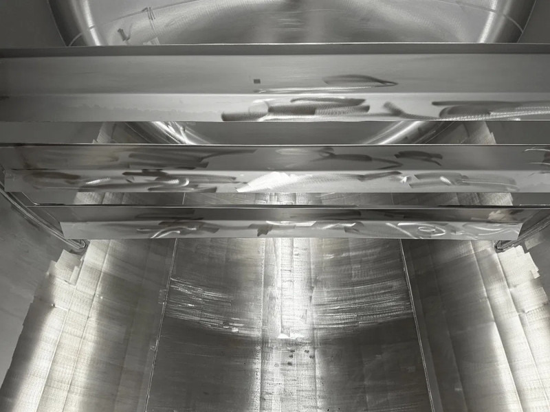 Rezervor de stocare pentru transport de produse chimice CIMC 20FT ISO, 25.080L / 1-COMP / 3 BAFFELS / T12 / 4 manholes / ADR valid until 02/2027: Foto 20 Rezervor de stocare pentru transport de produse chimice CIMC 20FT ISO, 25.080L / 1-COMP / 3 BAFFELS / T12 / 4 manholes / ADR valid until 02/2027: Foto 20