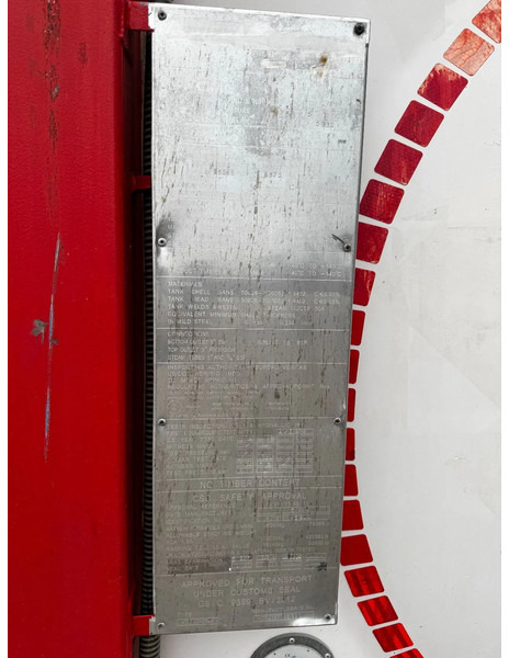 Rezervor de stocare pentru transport de produse chimice CIMC 20FT ISO, 25.080L / 1-COMP / 3 BAFFELS / T12 / 4 manholes / ADR valid until 02/2027: Foto 9 Rezervor de stocare pentru transport de produse chimice CIMC 20FT ISO, 25.080L / 1-COMP / 3 BAFFELS / T12 / 4 manholes / ADR valid until 02/2027: Foto 9