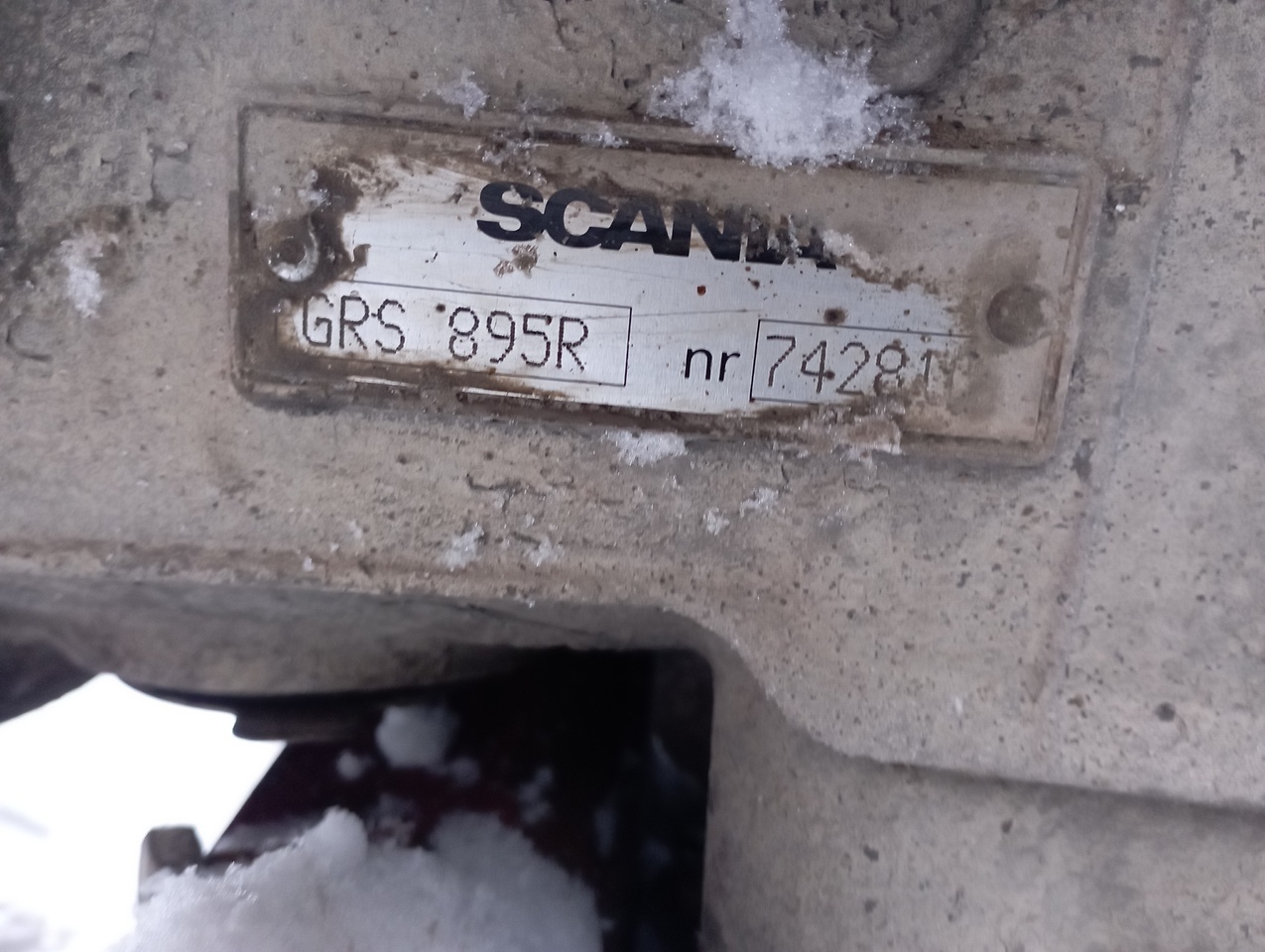 SCANIA R420 - Cutie de viteze pentru Camion şasiu: Foto 1 SCANIA R420 - Cutie de viteze pentru Camion şasiu: Foto 1