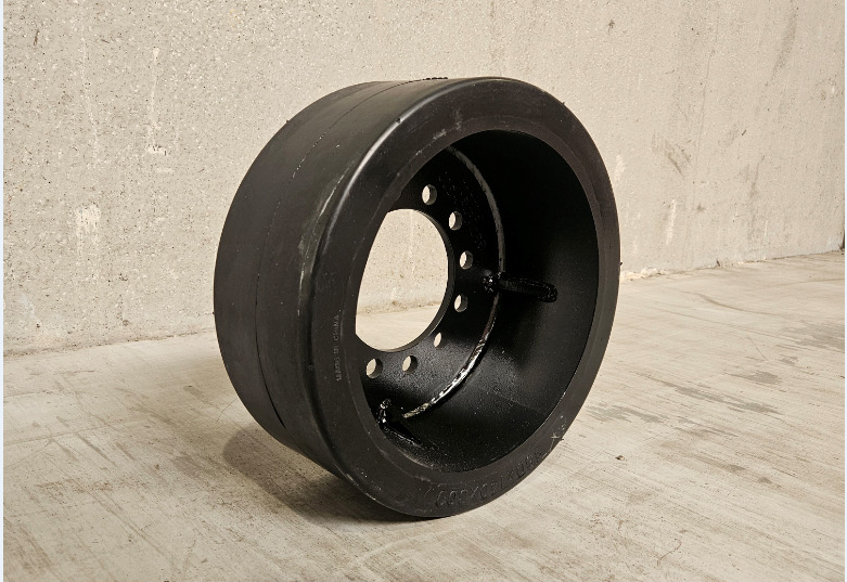 Galet inférieur VULCAN AGRI pour tracteur à chenilles CHALLENGER 35 / 45 / 55 - Rola de rulare pentru Tractor pe senile: Foto 4 Galet inférieur VULCAN AGRI pour tracteur à chenilles CHALLENGER 35 / 45 / 55 - Rola de rulare pentru Tractor pe senile: Foto 4