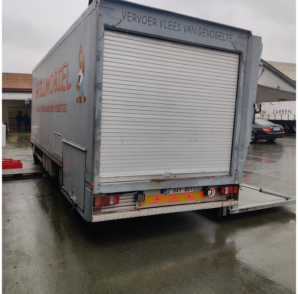 MAN 26.372 - Camion furgon: Foto 2 MAN 26.372 - Camion furgon: Foto 2