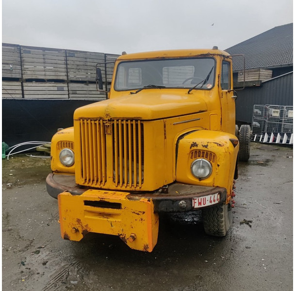 Scania 110 - Camion basculantă: Foto 2 Scania 110 - Camion basculantă: Foto 2