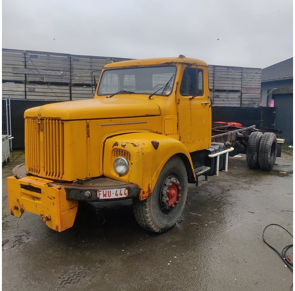 Scania 110 - Camion basculantă: Foto 1 Scania 110 - Camion basculantă: Foto 1