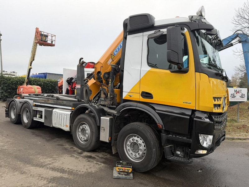 Mercedes-Benz AROCS 4143 8X4 WAF HOOKLIFT + CRANE EFFER 395 4S + ROTATOR + RADIO - 5/6 F - BE TRUCK - VERY NICE CONDITION - Camion cu cârlig, Camion cu macara: Foto 2 Mercedes-Benz AROCS 4143 8X4 WAF HOOKLIFT + CRANE EFFER 395 4S + ROTATOR + RADIO - 5/6 F - BE TRUCK - VERY NICE CONDITION - Camion cu cârlig, Camion cu macara: Foto 2