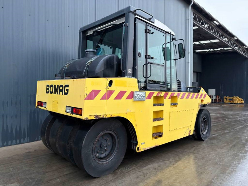 Bomag BW24R - Compactor cu pneuri: Foto 4 Bomag BW24R - Compactor cu pneuri: Foto 4