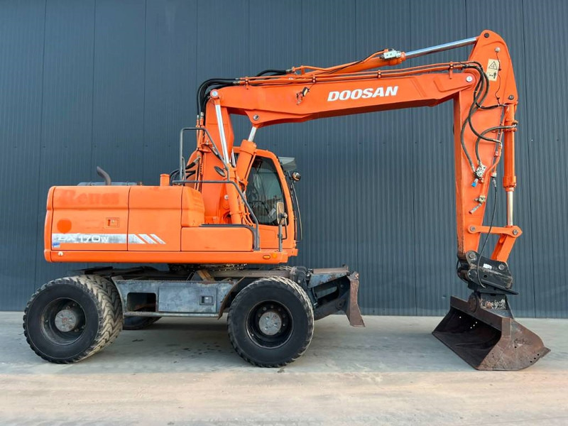 Doosan DX170W - Excavator pe roţi: Foto 4 Doosan DX170W - Excavator pe roţi: Foto 4