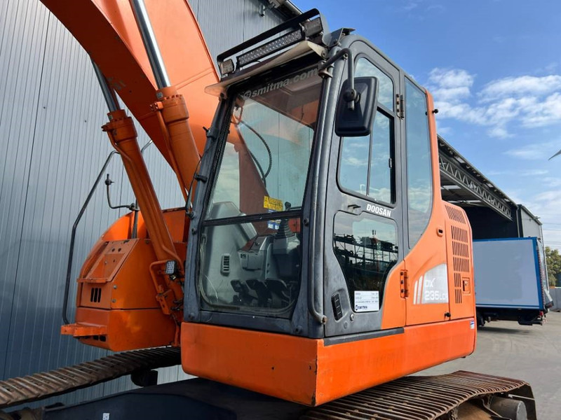 Doosan DX235LCR - Excavator pe şenile: Foto 5 Doosan DX235LCR - Excavator pe şenile: Foto 5