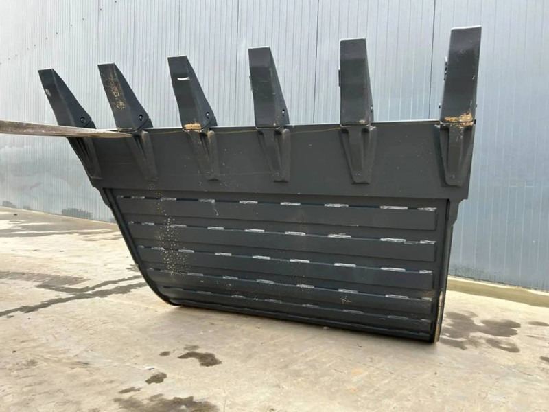 Hitachi ZX220 - 1.40m - Cupă pentru Utilaje constructii: Foto 1 Hitachi ZX220 - 1.40m - Cupă pentru Utilaje constructii: Foto 1