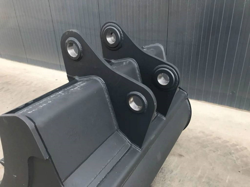 Komatsu PC228 - Cupă pentru Utilaje constructii: Foto 5 Komatsu PC228 - Cupă pentru Utilaje constructii: Foto 5