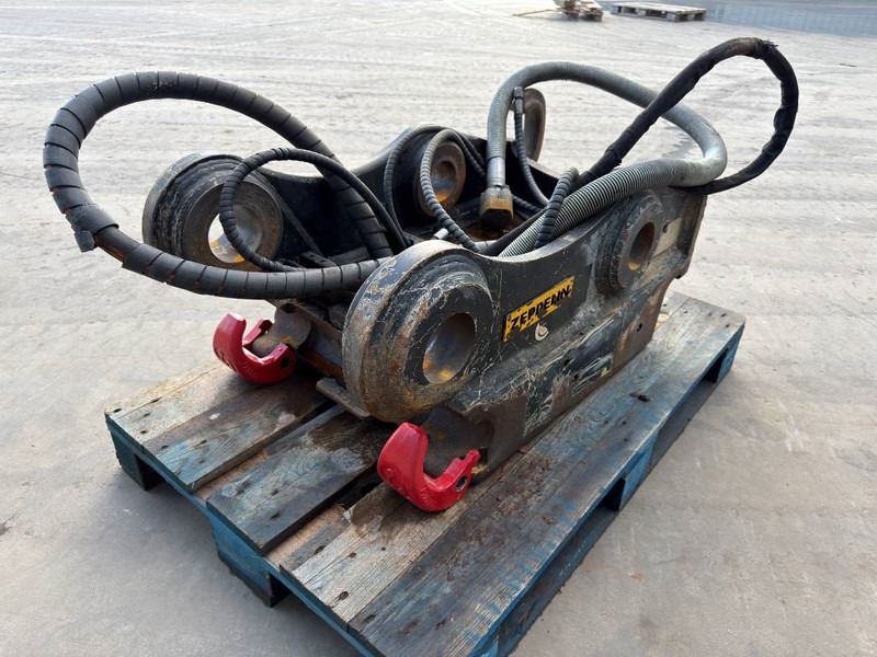 OilQuick OQ80 - 336F - Cuplare rapidă pentru Utilaje constructii: Foto 5 OilQuick OQ80 - 336F - Cuplare rapidă pentru Utilaje constructii: Foto 5