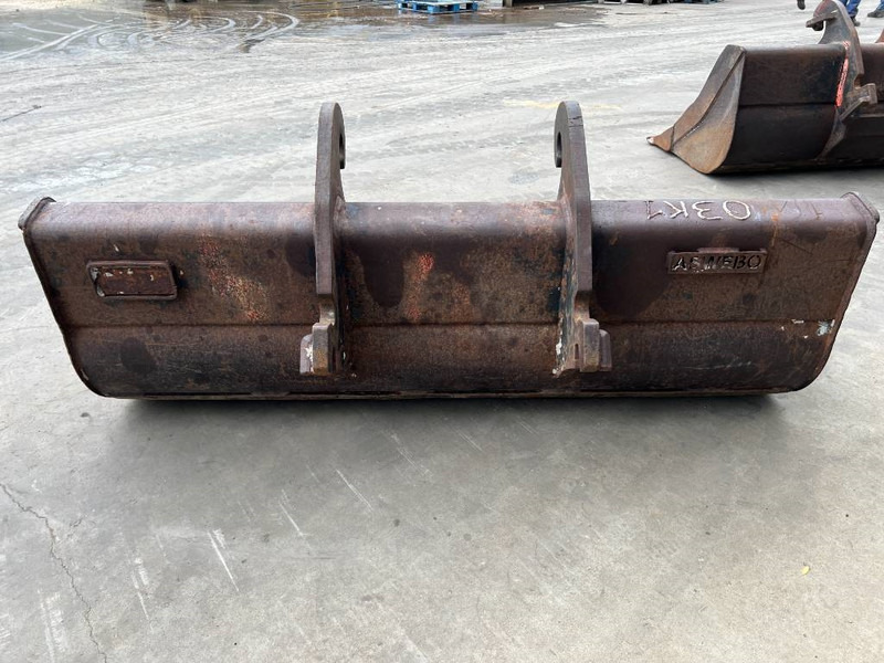 Verachtert CW30 / CW40 - Cupă pentru Utilaje constructii: Foto 5 Verachtert CW30 / CW40 - Cupă pentru Utilaje constructii: Foto 5