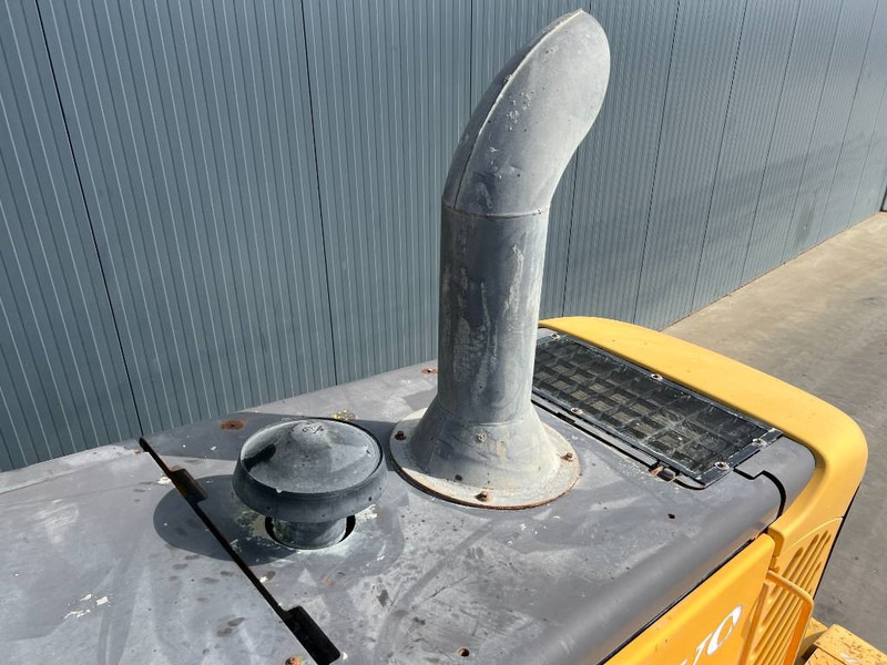 Volvo L60E - Încărcător frontal pe pneuri: Foto 5 Volvo L60E - Încărcător frontal pe pneuri: Foto 5