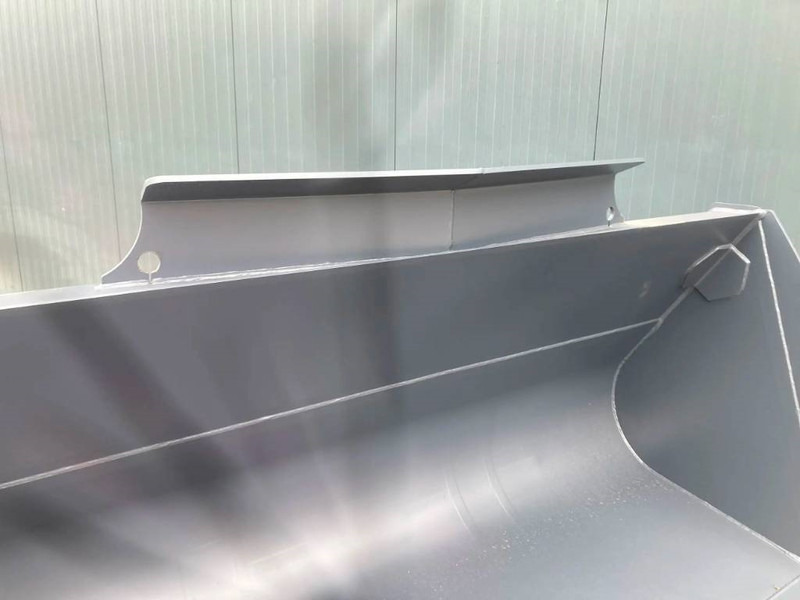 Volvo L90H - Cupă pentru Utilaje constructii: Foto 4 Volvo L90H - Cupă pentru Utilaje constructii: Foto 4