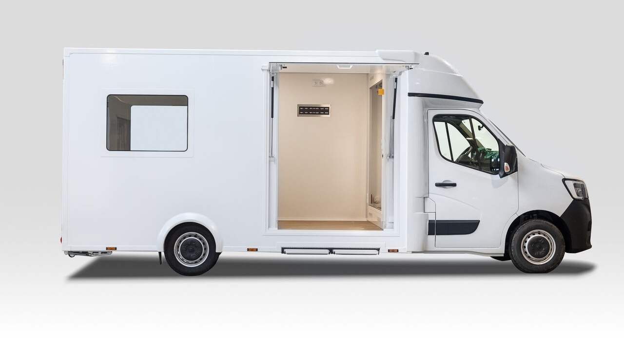 Bannert EVENT, Office Mobil, Handlowy, IMBISS, Verkaufmobil, Soft Office - Autorulota comerciala: Foto 3 Bannert EVENT, Office Mobil, Handlowy, IMBISS, Verkaufmobil, Soft Office - Autorulota comerciala: Foto 3