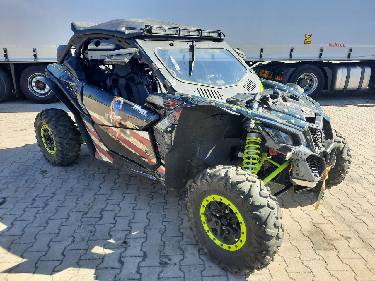 CAN-AM Maverick X3 XDS z homologacją - Atv: Foto 2 CAN-AM Maverick X3 XDS z homologacją - Atv: Foto 2
