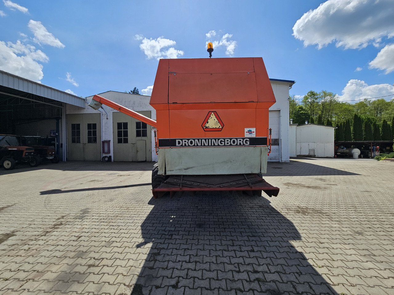 Dronningborg D9000 - Combină de recoltat cereale: Foto 5 Dronningborg D9000 - Combină de recoltat cereale: Foto 5