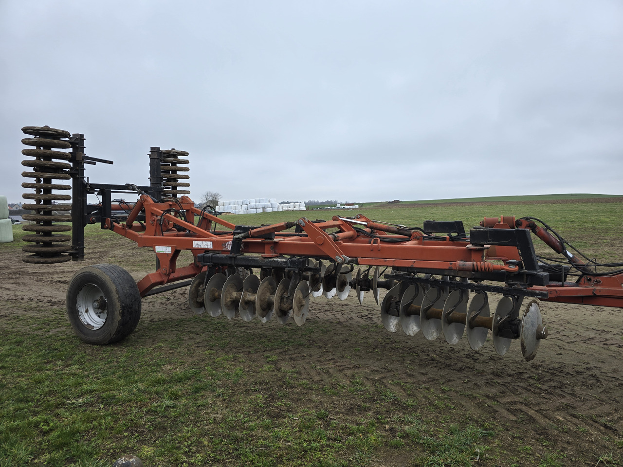 GREGOIRE BESSON CSX 666-26 - Grapă cu discuri: Foto 1 GREGOIRE BESSON CSX 666-26 - Grapă cu discuri: Foto 1