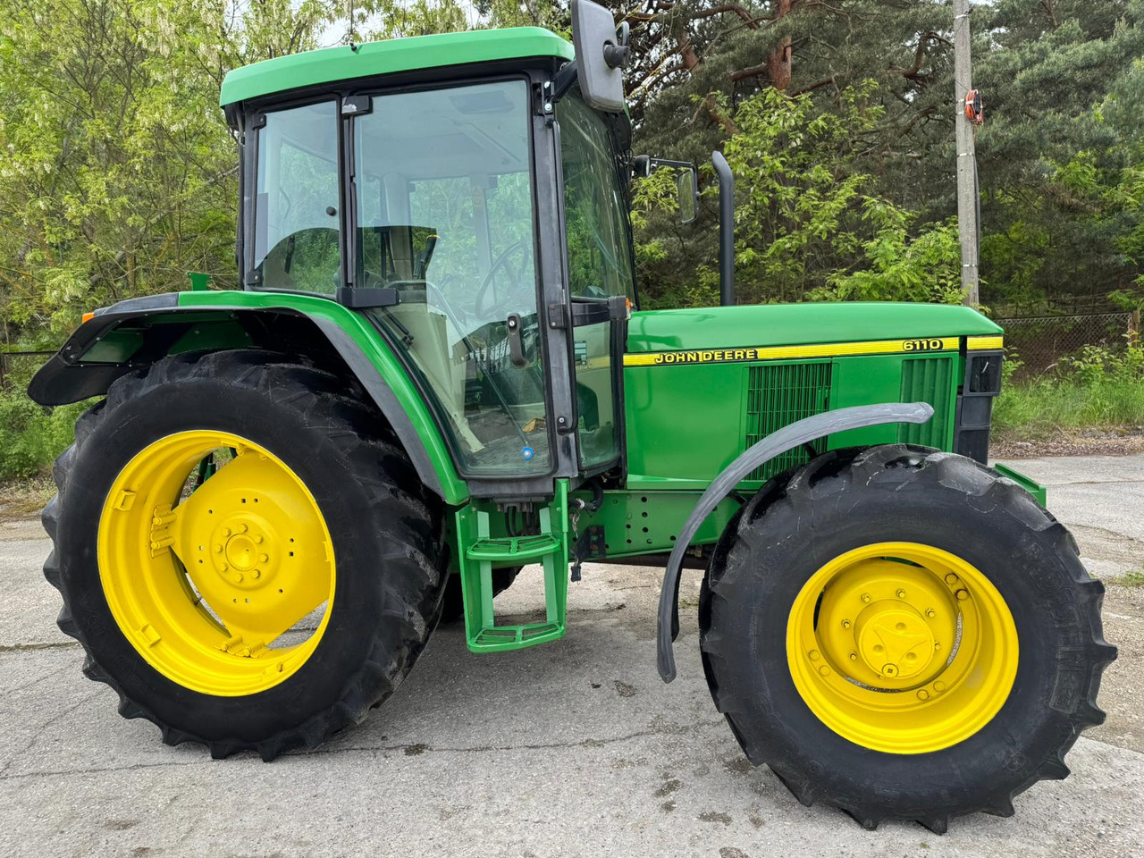 JOHN DEERE 6110 - Tractor agricol: Foto 5 JOHN DEERE 6110 - Tractor agricol: Foto 5