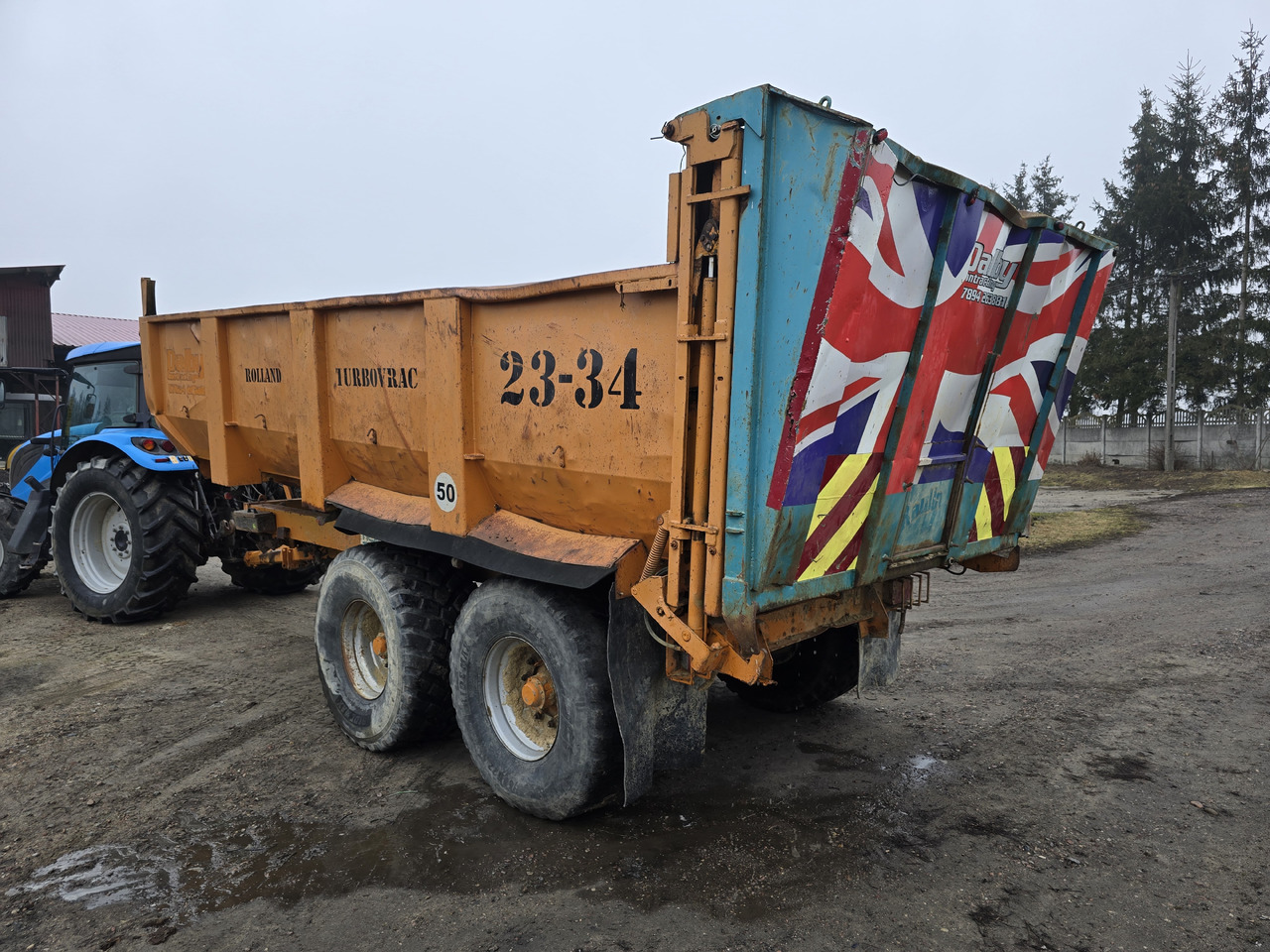 ROLLAND TURBOVRAC 23-34 - Remorcă autobasculantă agricolă: Foto 5 ROLLAND TURBOVRAC 23-34 - Remorcă autobasculantă agricolă: Foto 5