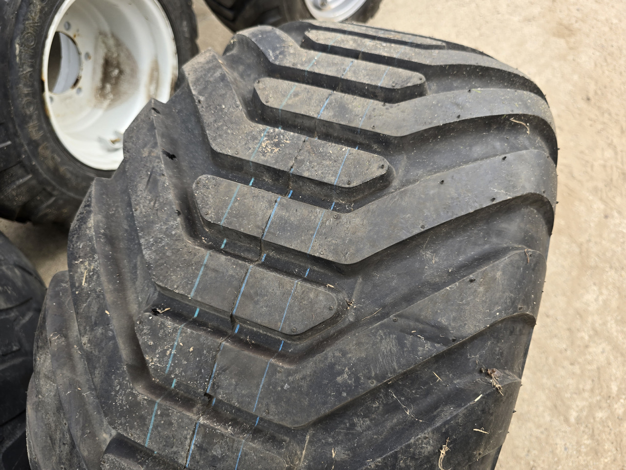 STARCO 480/45-17 - Roată completă pentru Utilaje agricole: Foto 4 STARCO 480/45-17 - Roată completă pentru Utilaje agricole: Foto 4